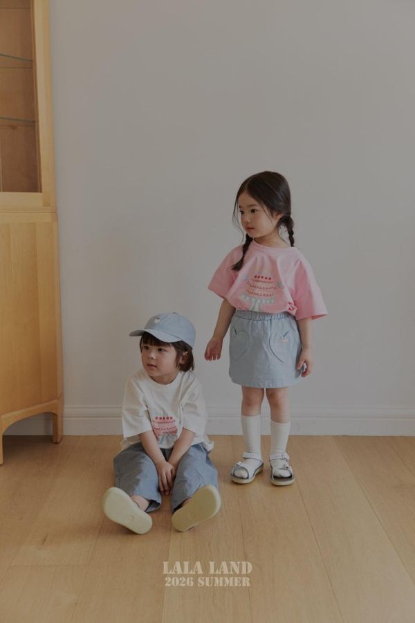 美味蛋糕短袖上衣 韓國童裝,男童夏裝,中性童裝,童裝推薦,2026夏季童裝,男童穿搭,韓系童裝,中性穿搭,韓國代購
