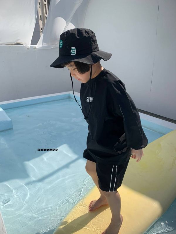 衝浪小子背後款防曬衣水母衣-親子款 韓國童裝,兒童泳衣,韓國泳衣,防曬泳裝,夏日必備,戲水必備