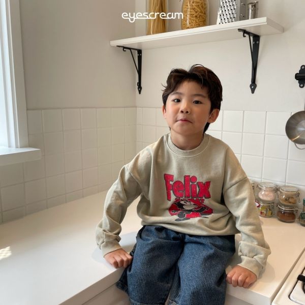 搞笑菲力貓長袖上衣-親子款 韓國童裝,男童秋裝,中性童裝,韓系童裝推薦,2025秋季童裝,韓國男童新款,中性風男童穿搭,秋季男童服飾推薦,小男友穿搭