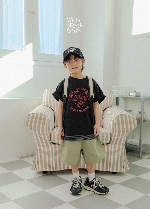 微笑老虎短袖上衣 韓國童裝,男童夏裝,中性童裝,童裝推薦,2026夏季童裝,男童穿搭,韓系童裝,中性穿搭,韓國代購