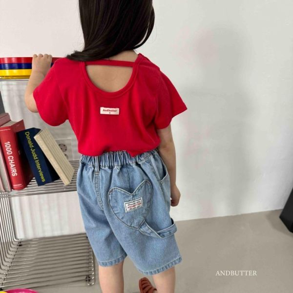 工裝愛心口袋牛仔五分短褲 韓國童裝,男童夏裝,中性童裝,童裝推薦,2026夏季童裝,男童穿搭,韓系童裝,中性穿搭,韓國代購