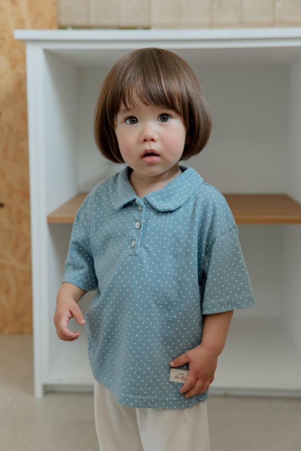 波點圓領短袖上衣 韓國童裝,男童夏裝,中性童裝,童裝推薦,2026夏季童裝,男童穿搭,韓系童裝,中性穿搭,韓國代購