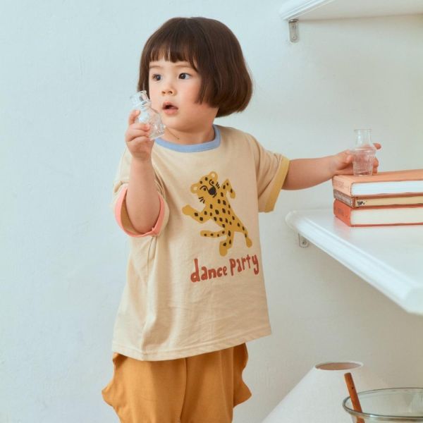 恐龍背脊7分燈籠短褲 韓國童裝,男童夏裝,中性童裝,童裝推薦,2026夏季童裝,男童穿搭,韓系童裝,中性穿搭,韓國代購