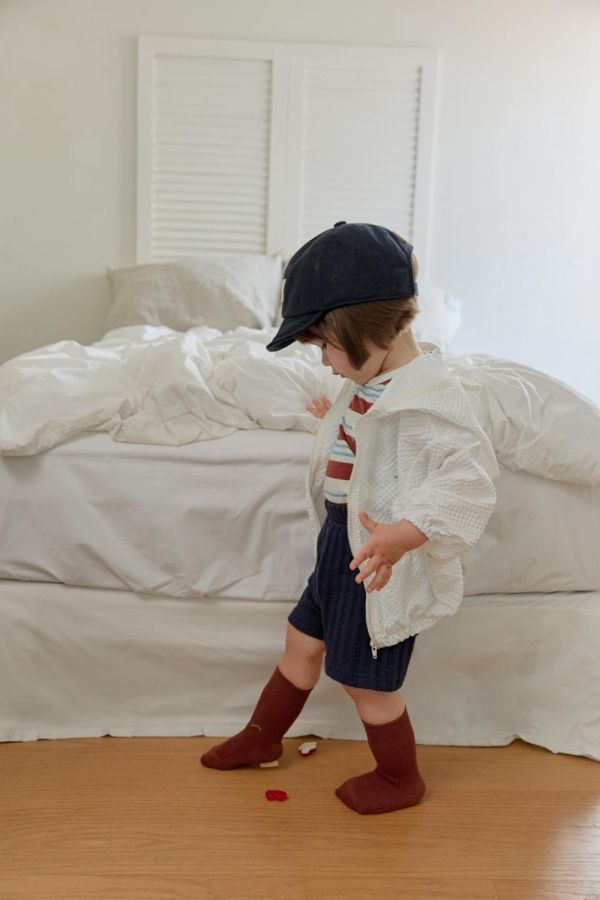 泡泡紗連帽拉鍊外套 韓國童裝,男童夏裝,中性童裝,童裝推薦,2026夏季童裝,男童穿搭,韓系童裝,中性穿搭,韓國代購