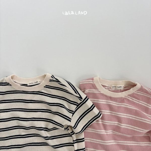 基礎條紋短袖上衣-親子款 韓國童裝,男童夏裝,中性童裝,童裝推薦,2026夏季童裝,男童穿搭,韓系童裝,中性穿搭,韓國代購