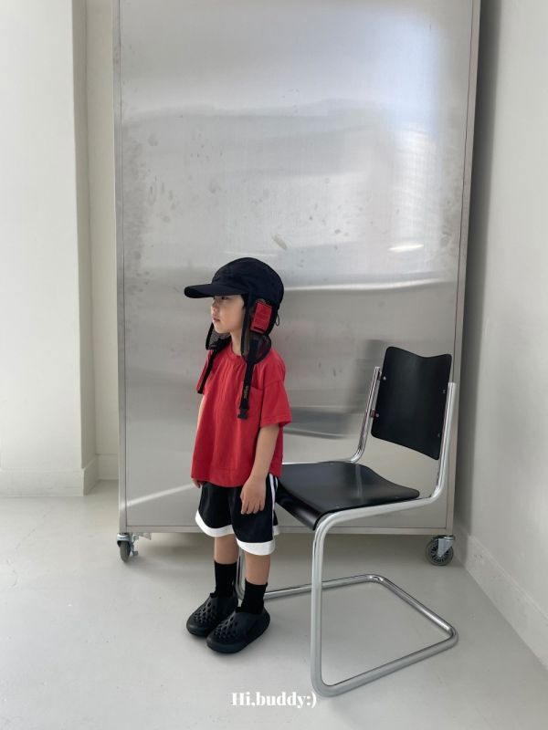 簡約下擺圓弧剪裁短袖上衣 韓國童裝,質感童裝,童裝推薦,韓系風格,男女童裝,韓風穿搭,韓國代購,韓國空運,親子穿搭