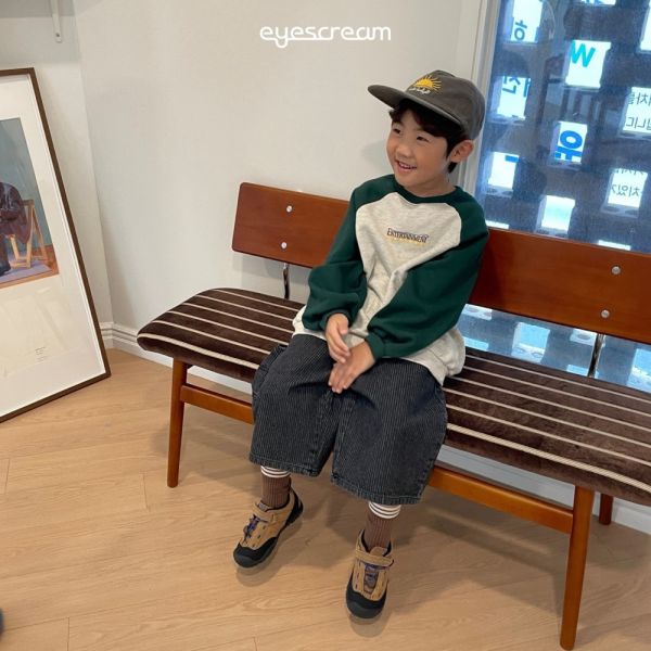 ENTERTAINMENT插肩長袖上衣 韓國童裝,男童秋裝,中性童裝,韓系童裝推薦,2025秋季童裝,韓國男童新款,中性風男童穿搭,秋季男童服飾推薦,小男友穿搭