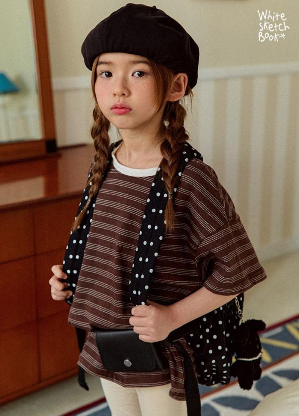 跳色條紋短袖上衣 韓國童裝,男童夏裝,中性童裝,童裝推薦,2026夏季童裝,男童穿搭,韓系童裝,中性穿搭,韓國代購