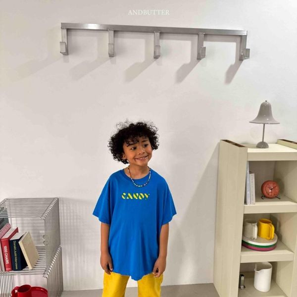 拐杖CANDY短袖上衣 韓國童裝,男童夏裝,中性童裝,童裝推薦,2026夏季童裝,男童穿搭,韓系童裝,中性穿搭,韓國代購