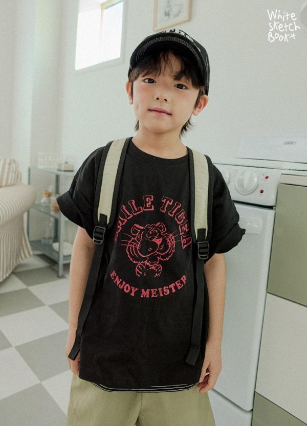 微笑老虎短袖上衣 韓國童裝,男童夏裝,中性童裝,童裝推薦,2026夏季童裝,男童穿搭,韓系童裝,中性穿搭,韓國代購
