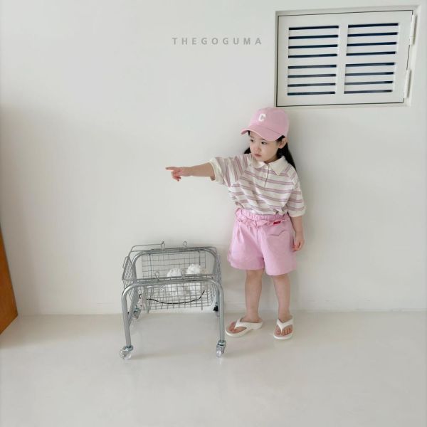 翻領落肩短袖上衣 韓國童裝,男童夏裝,中性童裝,童裝推薦,2026夏季童裝,男童穿搭,韓系童裝,中性穿搭,韓國代購