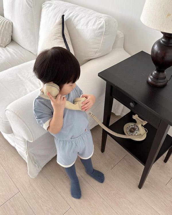 滾邊素色居家服套裝 韓國童裝,男童夏裝,中性童裝,童裝推薦,2026夏季童裝,男童穿搭,韓系童裝,中性穿搭,韓國代購