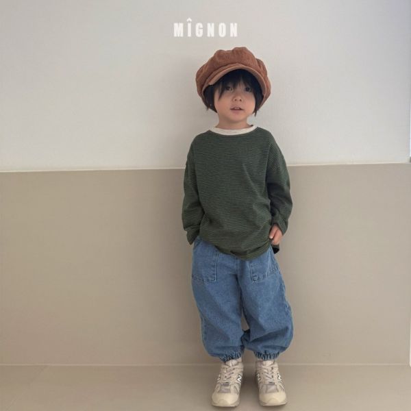 跳色滾邊細條紋長袖上衣 韓國童裝,男童秋裝,中性童裝,韓系童裝推薦,2025秋季童裝,韓國男童新款,中性風男童穿搭,秋季男童服飾推薦,小男友穿搭