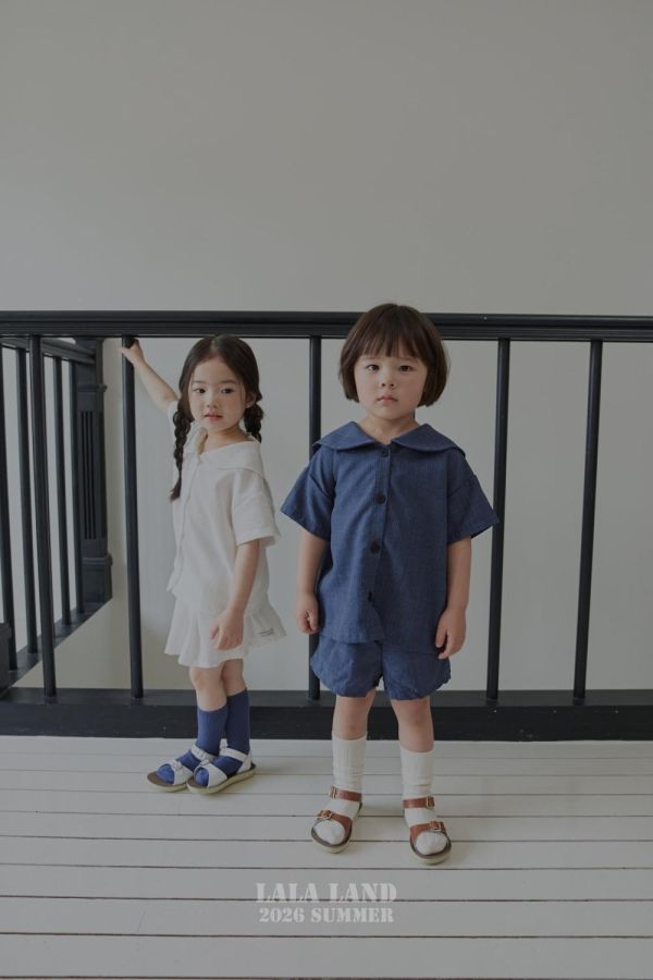 日系海軍領排扣襯衫 韓國童裝,男童夏裝,中性童裝,童裝推薦,2026夏季童裝,男童穿搭,韓系童裝,中性穿搭,韓國代購
