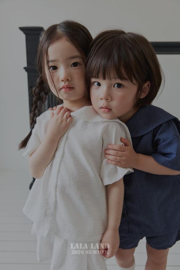 日系海軍領排扣襯衫 韓國童裝,男童夏裝,中性童裝,童裝推薦,2026夏季童裝,男童穿搭,韓系童裝,中性穿搭,韓國代購