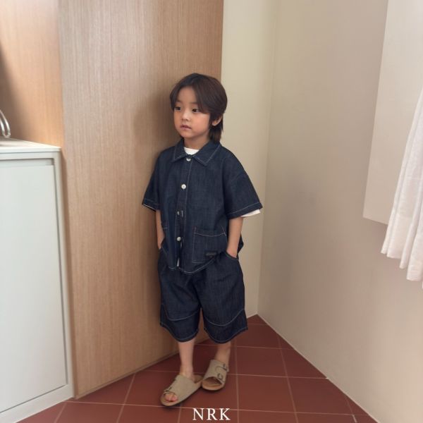 帥氣牛仔襯衫套裝 韓國童裝,質感童裝,童裝推薦,韓系風格,男女童裝,韓風穿搭,韓國代購,韓國空運,親子穿搭