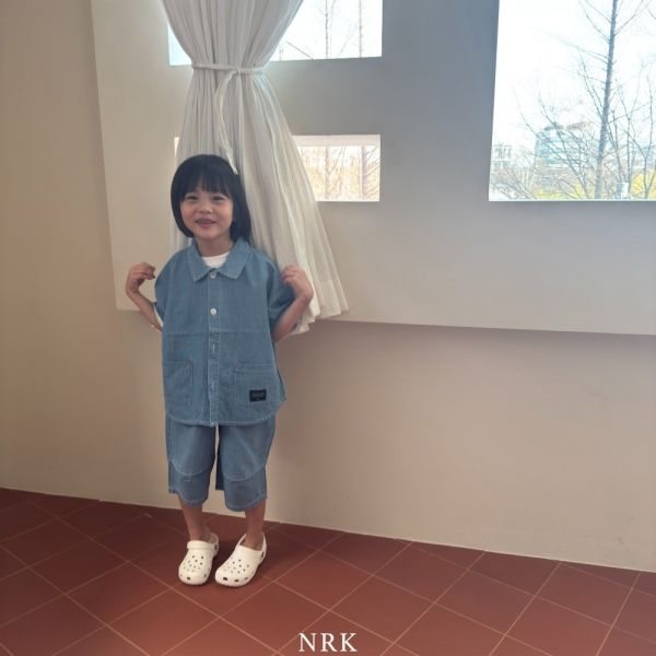帥氣牛仔襯衫套裝 韓國童裝,質感童裝,童裝推薦,韓系風格,男女童裝,韓風穿搭,韓國代購,韓國空運,親子穿搭