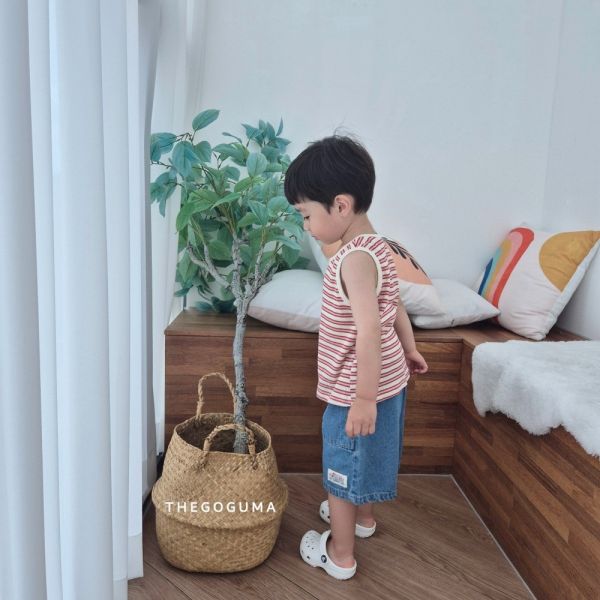 小布標牛仔休閒短褲 韓國童裝,質感童裝,童裝推薦,韓系風格,男女童裝,韓風穿搭,韓國代購,韓國空運,親子穿搭