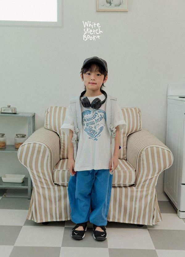 愛心海浪短袖上衣 韓國童裝,男童夏裝,中性童裝,童裝推薦,2026夏季童裝,男童穿搭,韓系童裝,中性穿搭,韓國代購