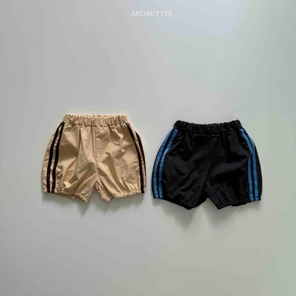雙線織帶縮口運動短褲 韓國童裝,男童夏裝,中性童裝,童裝推薦,2026夏季童裝,男童穿搭,韓系童裝,中性穿搭,韓國代購