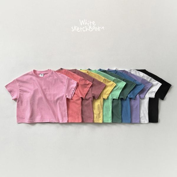 多色素面百搭短袖上衣5-13 韓國童裝,男童夏裝,中性童裝,童裝推薦,2026夏季童裝,男童穿搭,韓系童裝,中性穿搭,韓國代購