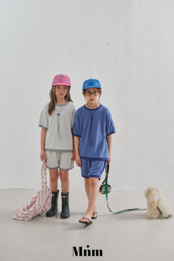 鬆餅格休閒運動套裝 韓國童裝,男童夏裝,中性童裝,童裝推薦,2026夏季童裝,男童穿搭,韓系童裝,中性穿搭,韓國代購