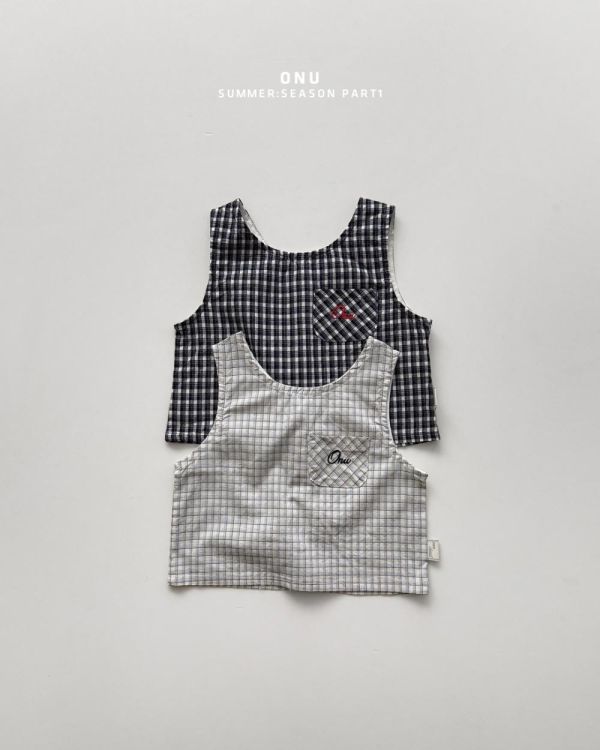 MINI格紋口袋背心 韓國童裝,男童夏裝,中性童裝,童裝推薦,2026夏季童裝,男童穿搭,韓系童裝,中性穿搭,韓國代購
