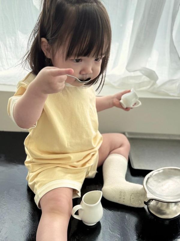 滾邊素色居家服套裝 韓國童裝,男童夏裝,中性童裝,童裝推薦,2026夏季童裝,男童穿搭,韓系童裝,中性穿搭,韓國代購