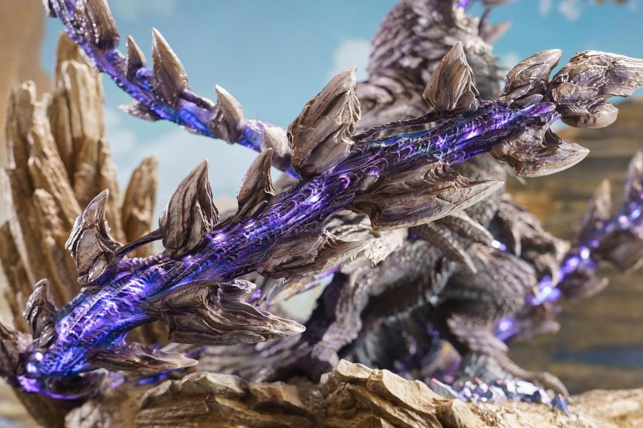 [預購]龍邊-鎖刃龍 