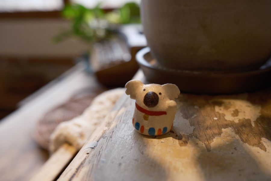 kis room 招財小動物系列 - 無尾熊 招財、招財貓、陶偶、手作、職人、藝術家、招財動物、發財、公仔、擺件、陶藝