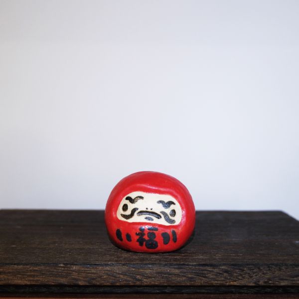小滿作物-小滿達摩 陶瓷達摩、達摩公仔、達摩擺飾、手工陶瓷達摩、送禮推薦、居家擺設、辦公桌擺飾、收藏擺件、禮品推薦、療癒小物