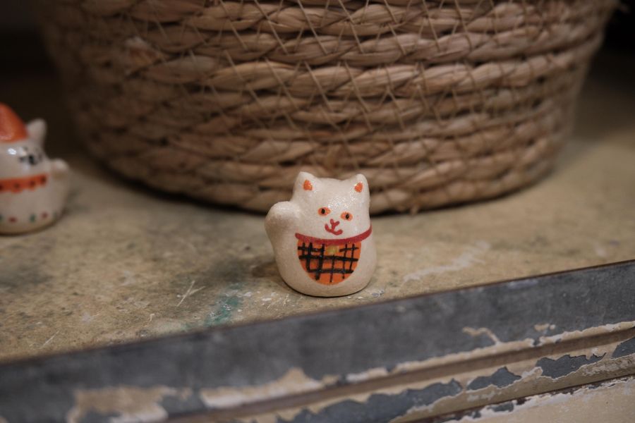 kis room 招財小動物系列 - 貓咪 招財、招財貓、陶偶、手作、職人、藝術家、招財動物、發財、公仔、擺件、陶藝