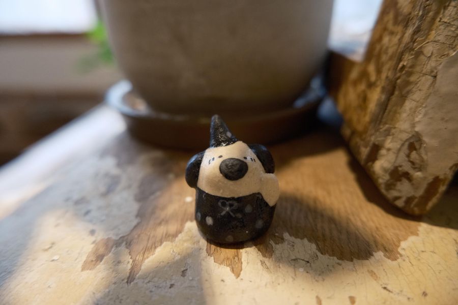 kis room 招財小動物系列 - 狗勾 招財、招財貓、陶偶、手作、職人、藝術家、招財動物、發財、公仔、擺件、陶藝