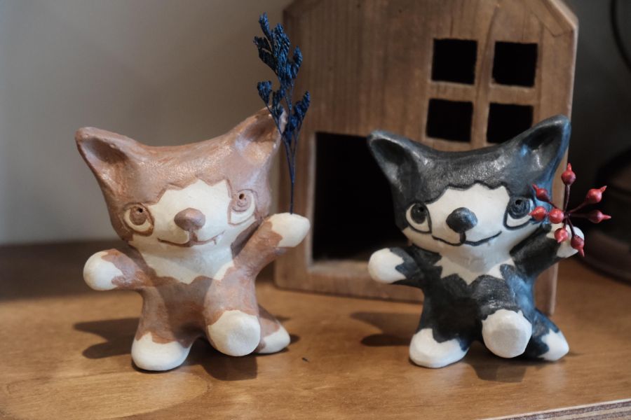 曾偉誠zeng wei cheng-小狐狸陶偶 曾偉誠、zeng wei cheng、曾偉誠作品、曾偉誠陶藝、曾偉誠公仔、曾偉誠插畫、曾偉誠藝術、阿諾貓咪