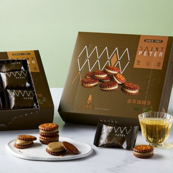 香草鐵觀音牛軋餅 (18入) 茶口味牛軋餅,台灣特色伴手禮,韓國人最愛的台灣零食,不黏牙牛軋糖,鐵觀音製品,聖比德牛軋餅,茶口味零食,台灣茶甜點,海外下單台灣甜點,韓國熱銷零食,送禮必買點心,人氣台灣餅乾,獨立包裝牛軋餅