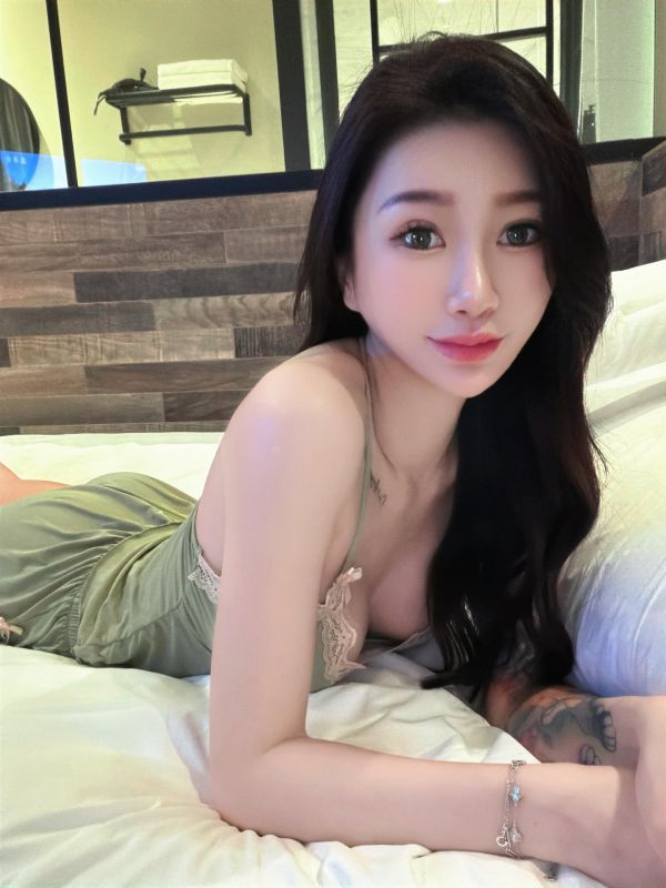 精品冰絲睡衣開團 