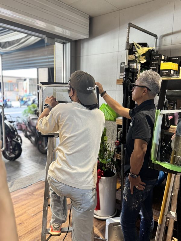 【玻璃】淺層刮痕修復(酸性白濁) 