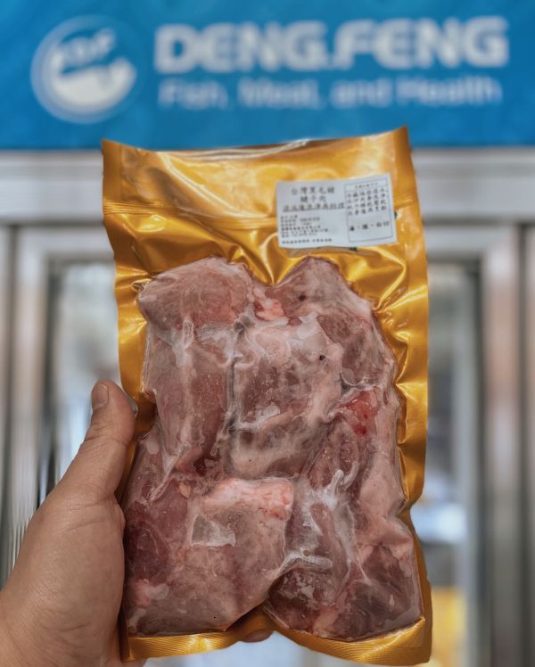 登峰の豬腱肉(黑毛豬) 