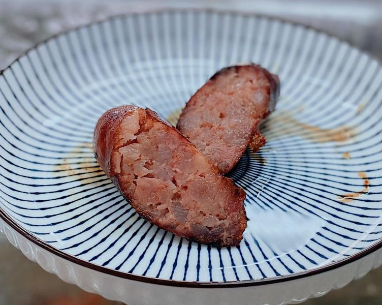 登峰黑毛豬肉丁香腸 