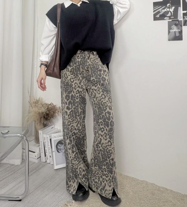 個性豹紋開衩牛仔寬褲 