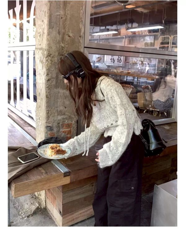 鏤空針織上衣 針織上衣