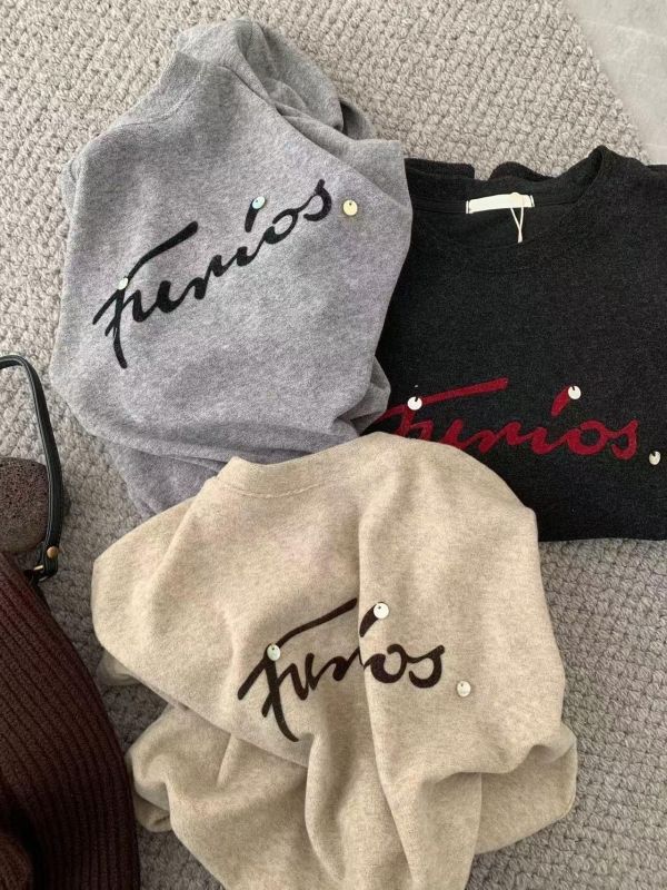 字母+小貝殼T恤 