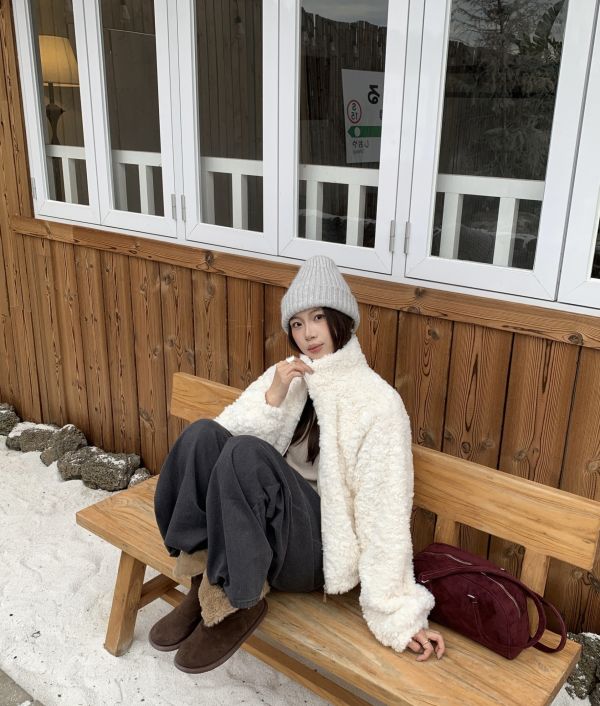 兔絨感拉鍊毛毛外套 