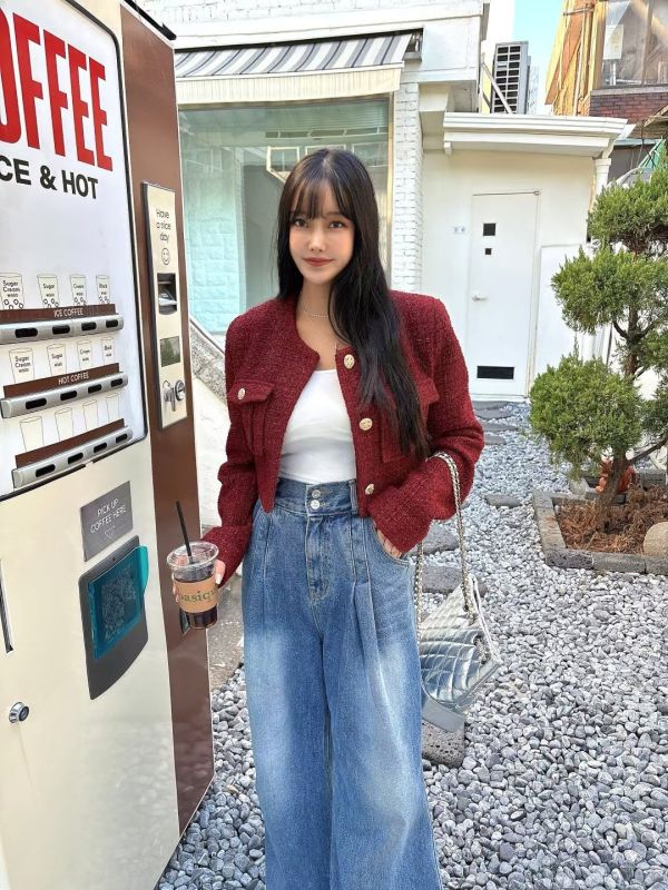 金扣粗花呢短版外套 