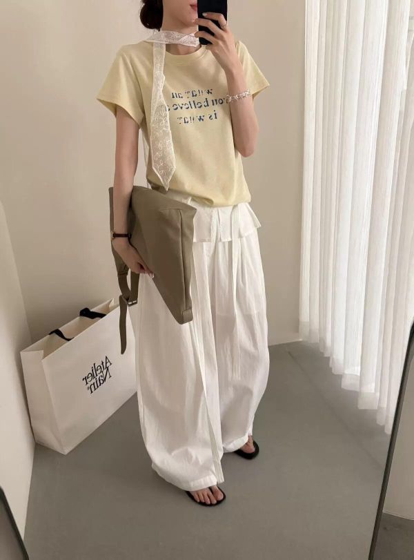 字母圓領Tee＋蕾絲巾兩件組｜甜酷百搭・純慾感穿搭 