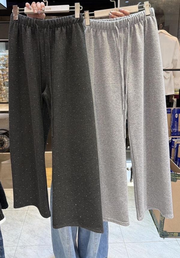 燙鑽毛料加絨寬褲 