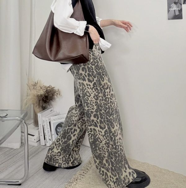 個性豹紋開衩牛仔寬褲 