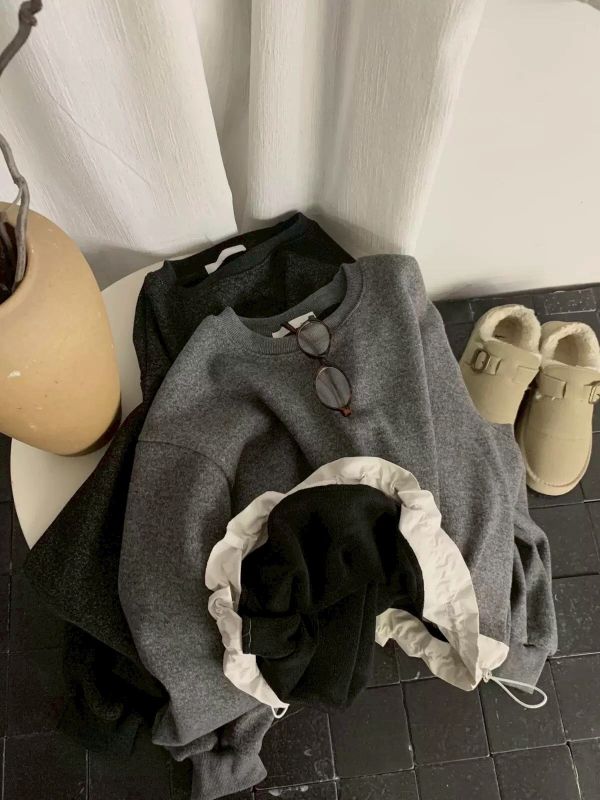 抽繩拼接呢絨短款衛衣 