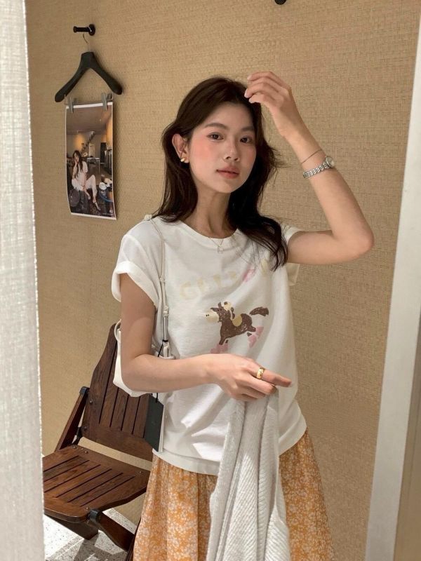 小馬圖案T恤｜可愛減齡必備款 