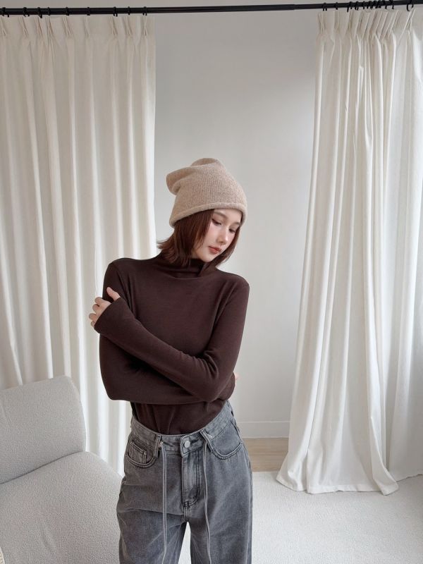 高級羊絨立領打底上衣 